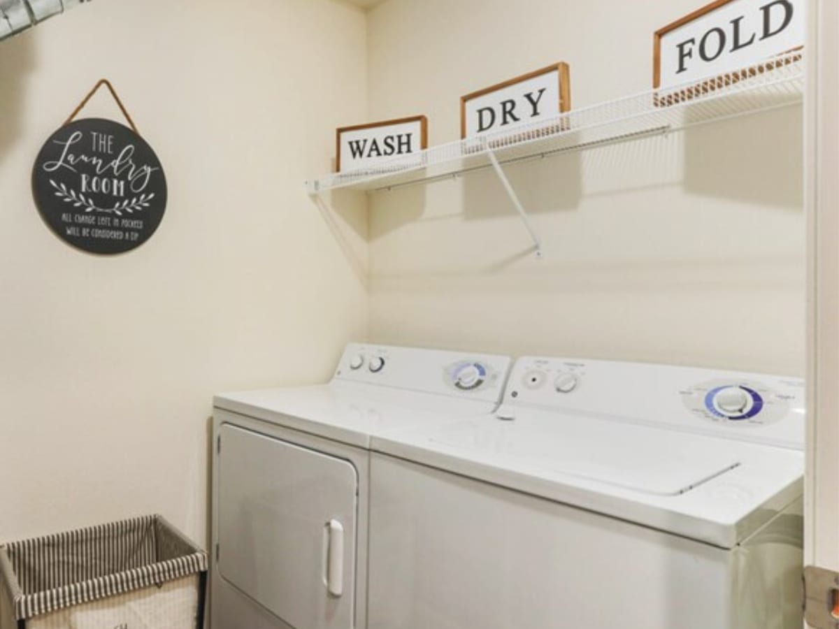 Photos and Video of Elmwood Lake Apartments in Hudsonville, MI